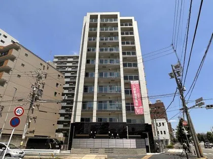フェアモント千代田【4階】の外観