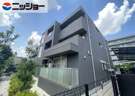 ノストルム高尚館【2階】の外観