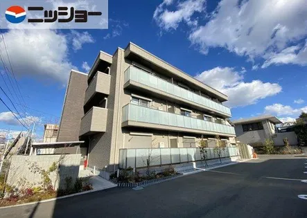 ロータスプランシェ向山の画像