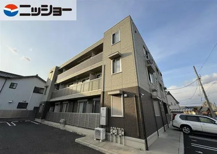 エストレージャGURARAの画像