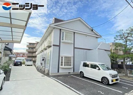 M ONE COURT 鹿子の画像