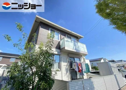 バトーエメロード B棟の画像