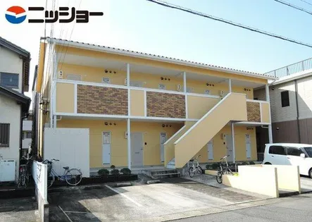 WEST SPRING COURTSの画像