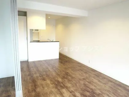 エミネンス園【305号室】の居間