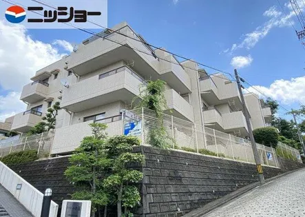 ファミール小玉の画像
