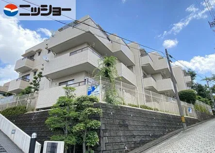 ファミール小玉の画像