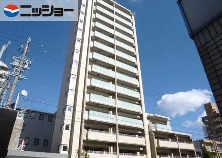 プラウド植田の画像