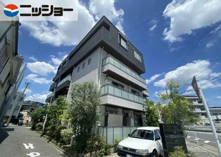 REGALIA USUI【2階】の外観