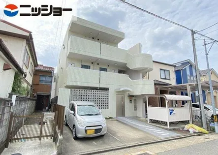 アヴニールの画像
