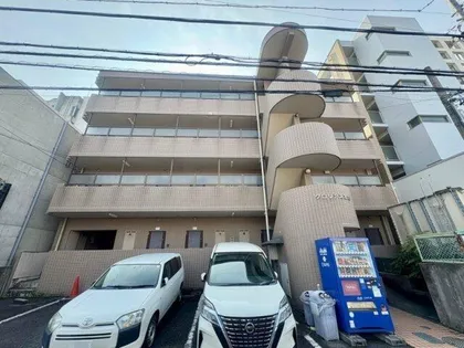 グロリアス本山の画像