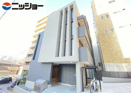 AJ.HIGASHIYAMA【3階】の外観