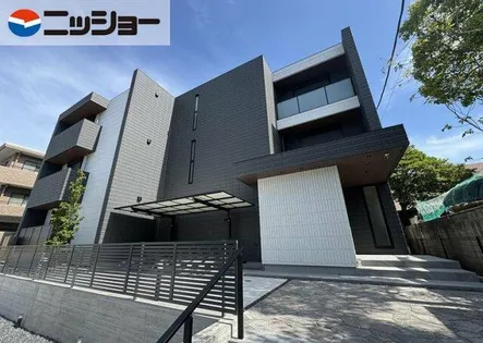 メゾンドゥラミティエ【2階】の外観