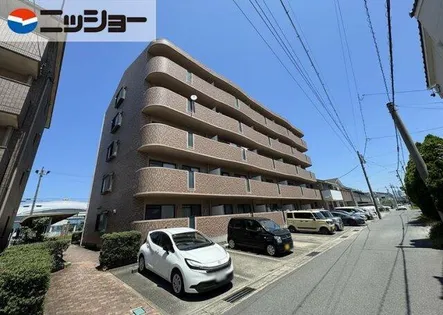 ファミール宮の画像