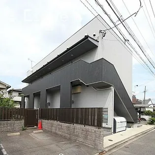 グランソレイユ三番町【103号室】の外観