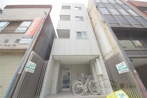 トミテラス【2階】の外観