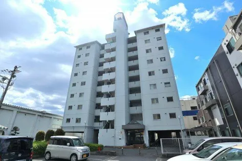 シャルマンコート種田の画像