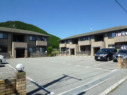 フォレストコートの画像