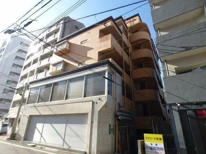 レジデンス馬借の画像