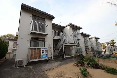 シャトードイワネE号館の画像