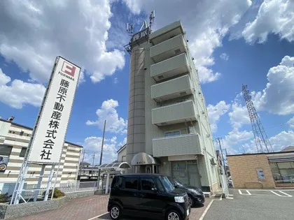 藤原ビルの画像