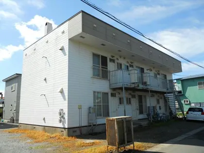 北海道北斗市飯生1丁目【アパート】の外観