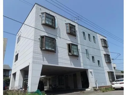 マンション白樺【2階】の外観