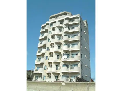 メゾン・ド・ポール【1階】の外観