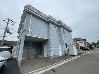 アーニスト館の画像