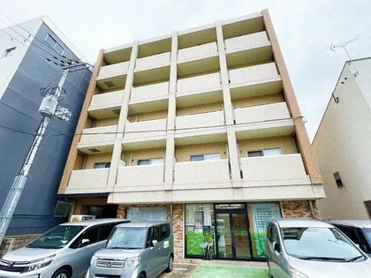 エレガンスレイヴ【3階】の外観