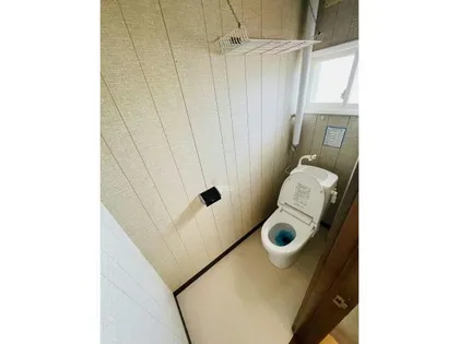 シャルムスワン【2階】の内装