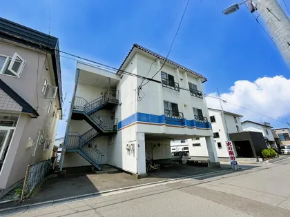 北海道函館市富岡町2丁目【アパート】の外観