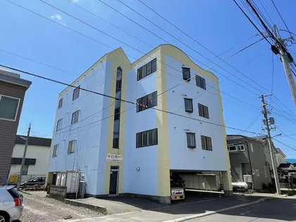 メゾンポルト【4階】の外観