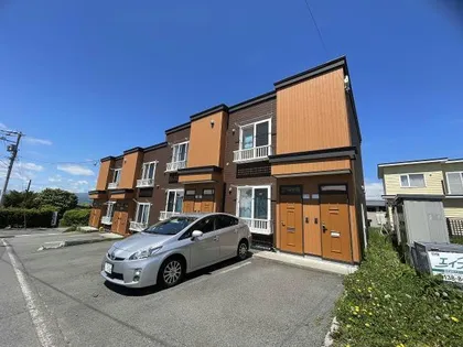 北海道亀田郡七飯町鳴川3丁目【アパート】の外観