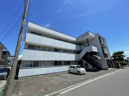 ドエル富岡【305号室】の外観