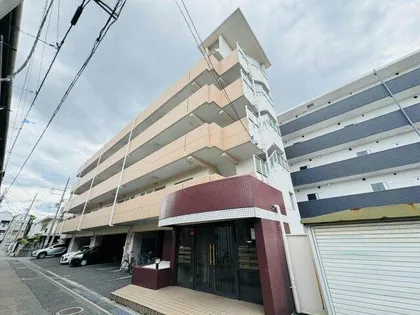 メゾンイサムの画像