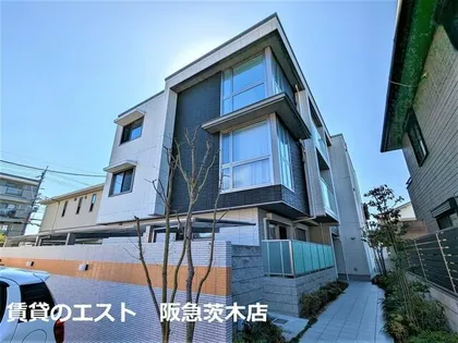 VILLAGIO West【303号室】の外観