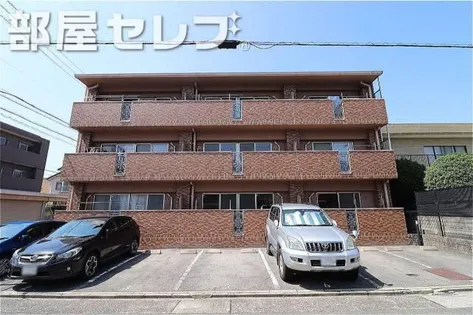 デュオ・ルミエール【1階】の外観