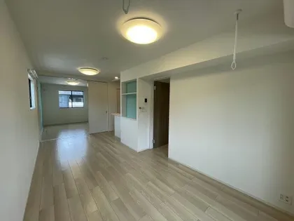 クレール丹波Ⅱ【2階】の居間