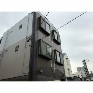 SQUARE FOURの画像