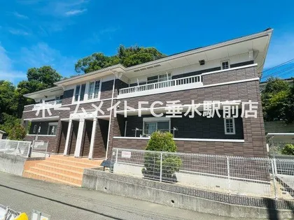 フリーデンハオス参番館【2階】の外観