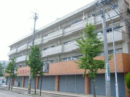 メゾンドールサカエの画像