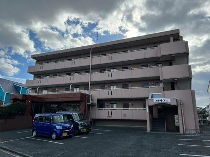 ユトリロ北山【402号室】の外観