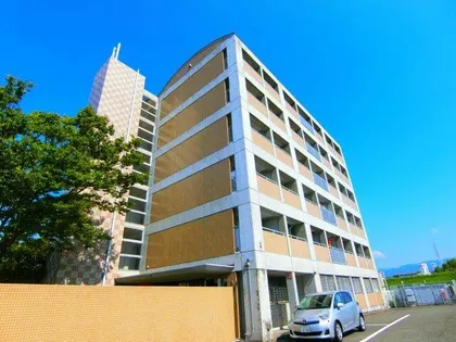 ヤマザキ・メゾンド・ファム【311号室】の外観