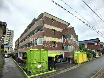 グランデュール46【3階】の外観