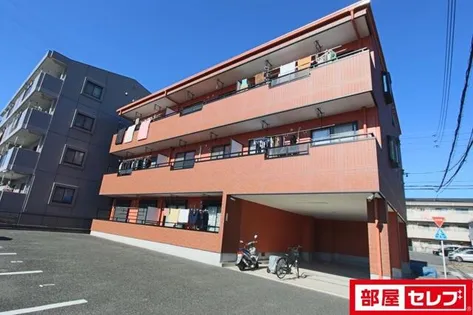 ラ フレージアの画像