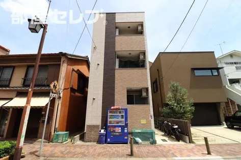 グリュッグ神宮西【2階】の外観
