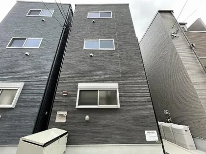 大阪府大阪市生野区生野西1丁目【アパート】の外観