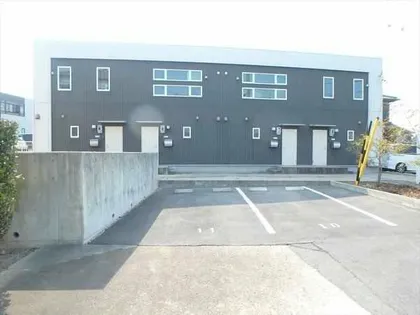 愛知県碧南市入船町3丁目【テラスハウス】の外観