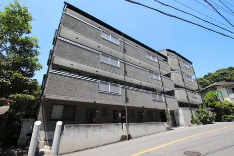 アパートメント翆月【3階】の外観