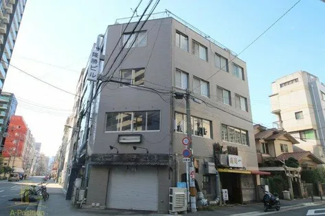 隆勝ビルの画像